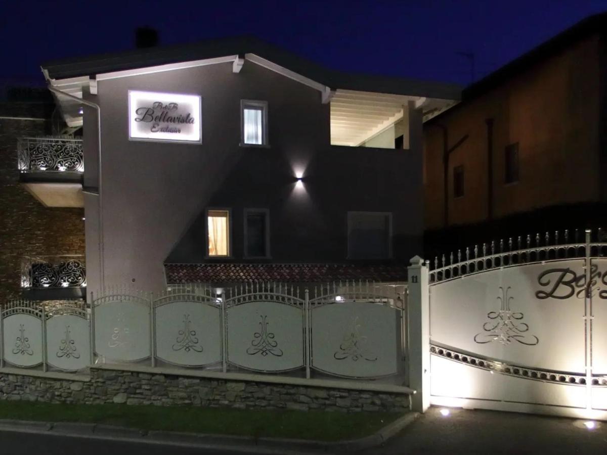 B&B Bellavista Exclusive In Zona Centrale Con Piscina Riscaldata E Jacuzzi Vista Lago Desenzano del Garda Bagian luar foto